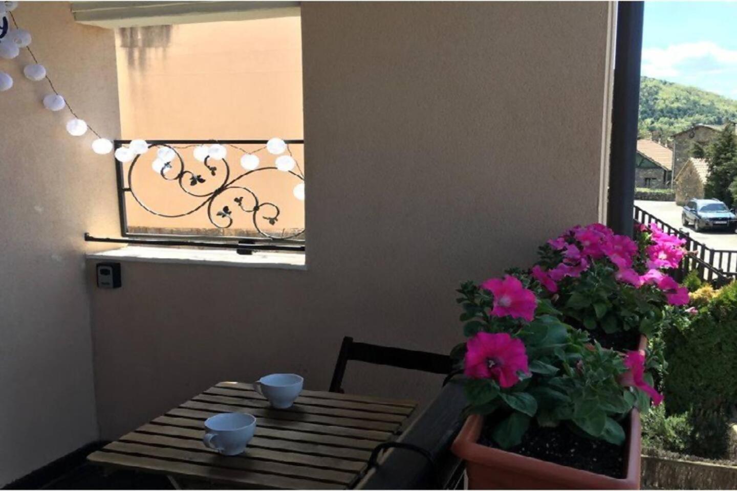 Duplex La Valle Ordesaainsa Laspuña Eksteriør bilde